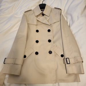 Coach solid short trench
